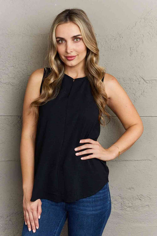 First Glance Sleeveless Neckline Slit Top (Black)