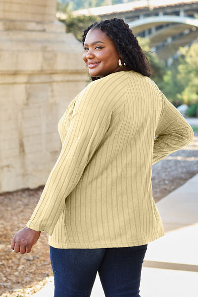 Long Sleeve, Slightly Stretchy Knit Top - Perfect Over Leggings